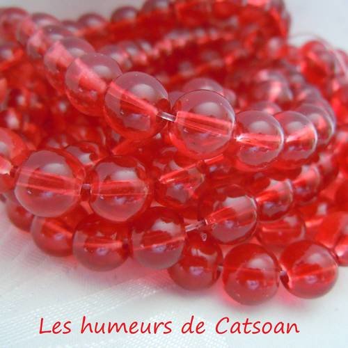 20 perles de verre aspect transparent de couleur rouge 