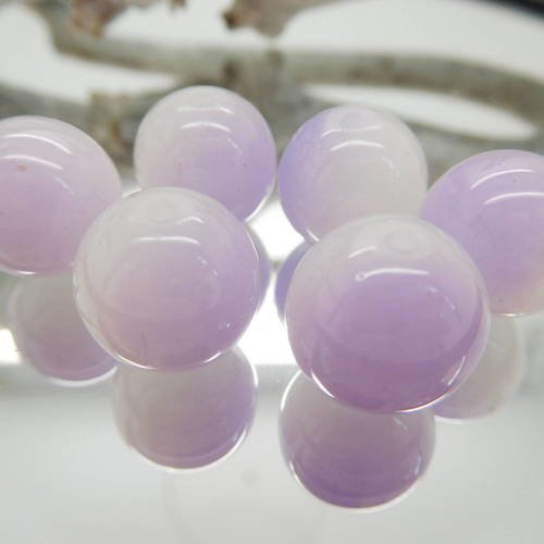 10 perles de verre  rondes bicolore blanc  et lilas violet 12mm