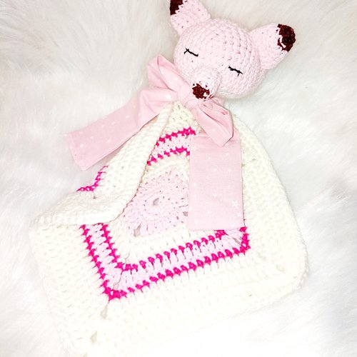 Joli doudou en crochet renard rose // fin de stock