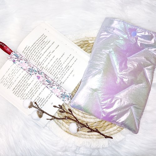 Pochette a livre irisé