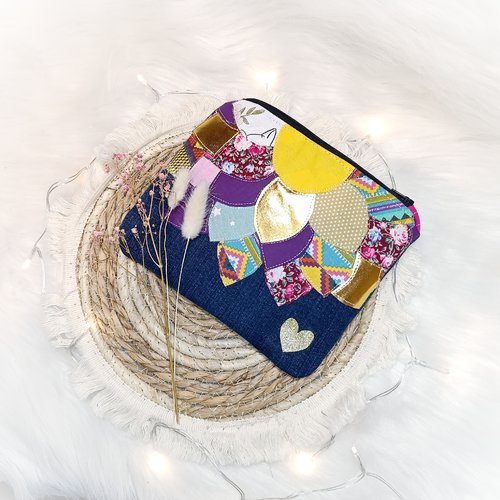 Pochette trop pratique tissus upcyclé violette