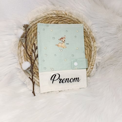 Joli protège carnet de santé bambi