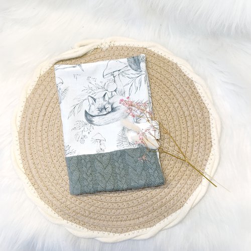 Joli protège carnet de sante renard