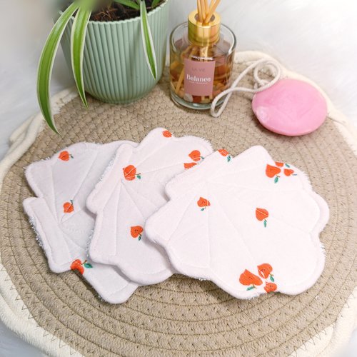 Lingettes lavables /réutilisables coquillage rose clair petites cerises