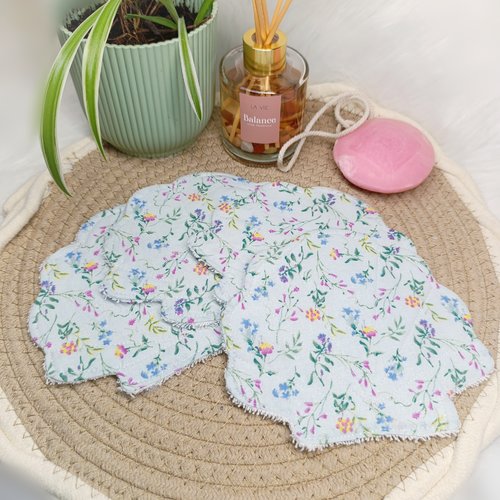 Lingettes lavables /réutilisables coquillage vert d'eau fleuri