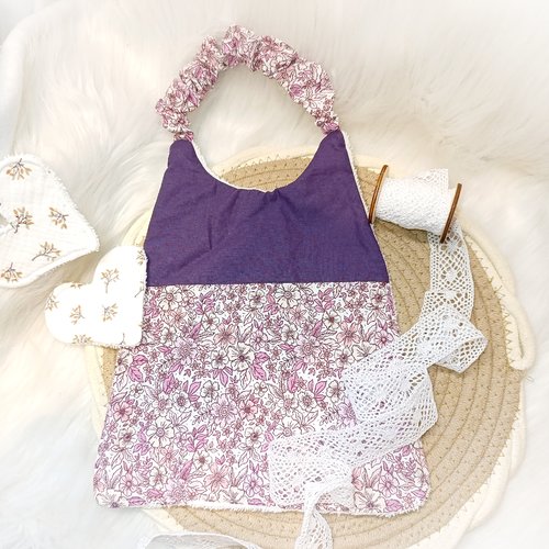 Joli bavoir élastique / maternelle liberty rose