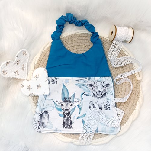 Joli bavoir élastique / maternelle lionceau bleu
