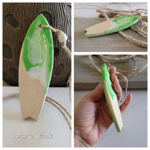 Mini surf en bois vert et blanc, à suspendre, déco mer.