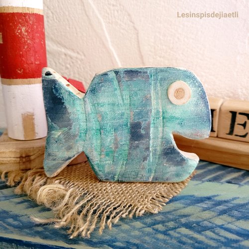 Poisson carré en bois de récup bleu et vert d'eau, petite déco murale bord de mer