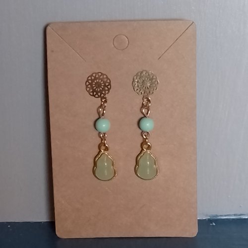Boucle d'oreille "la vie en vert"