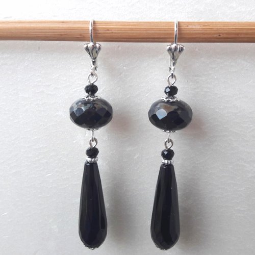 Boucles d'oreilles perles en verre de bohème, goutte en pierre noire