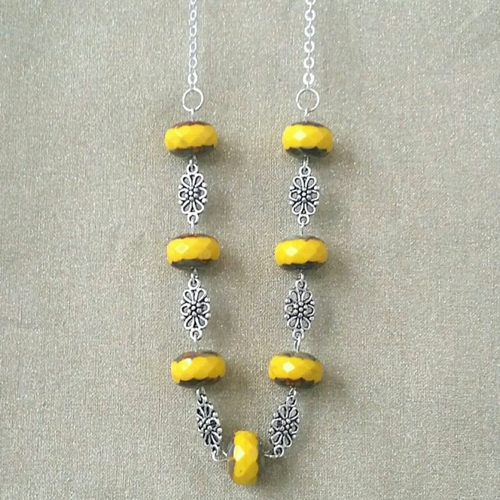 Sautoir/collier perles de bohème jaune argenté 