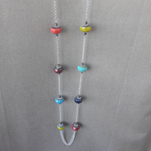 Sautoir/collier perles de bohème multicolores en verre tchèque chaîne argenté