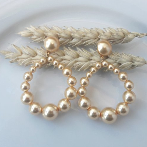Boucles d'oreilles (modèle moyen) créoles perles en cristal swarovski gold nacré - esprit vintage