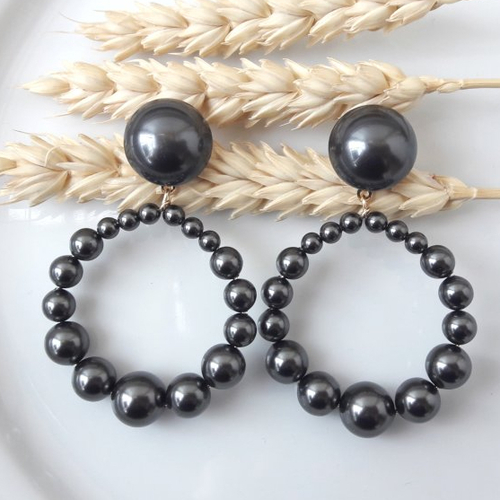 Boucles d'oreilles (gros cabochon grand modèle) créoles perles en cristal noires graphites brillantes - esprit vintage