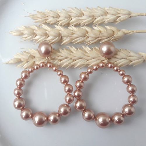 Boucles d'oreilles (grand modèle) créoles perles en cristal rose gold - esprit vintage
