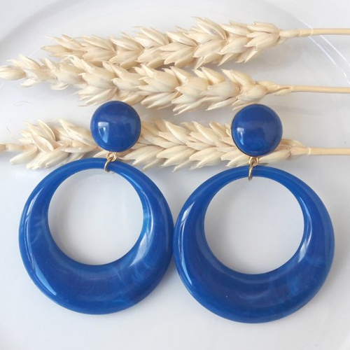 Boucles d'oreilles eva - pendentif cercle évidé bleu royal marbré - esprit vintage