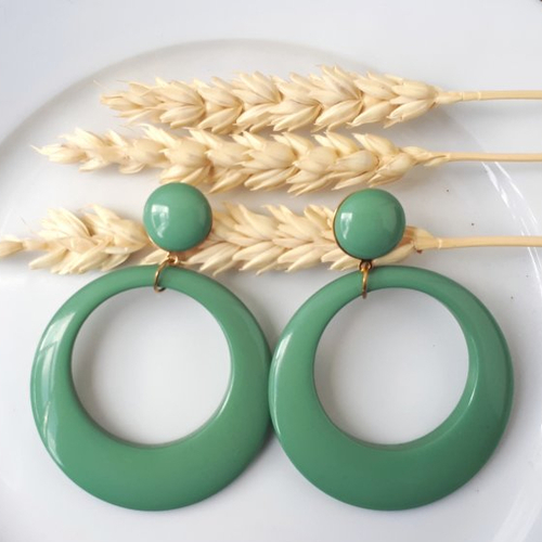 Boucles d'oreilles eva bis  - pendentif cercle évidé vert - esprit vintage