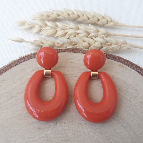 Boucles d'oreilles elise - pendentif goutte brique clair en résine - esprit vintage