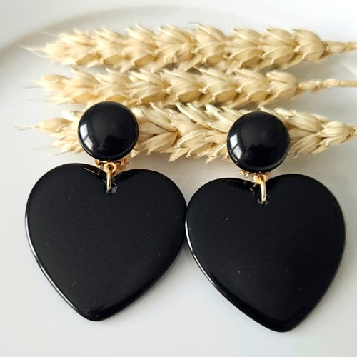 Boucles d'oreilles pendentif coeur en résine noir - esprit vintage