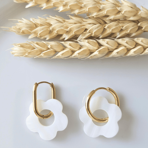 Boucles d'oreilles lys nacre - pendentifs fleurs + créoles