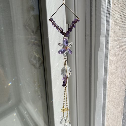 Attrape soleil doré losange en améthyste