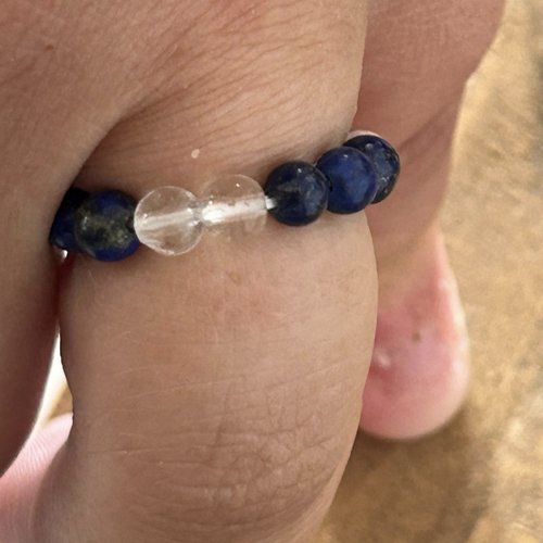 Bague en perle et en lapis lazuli
