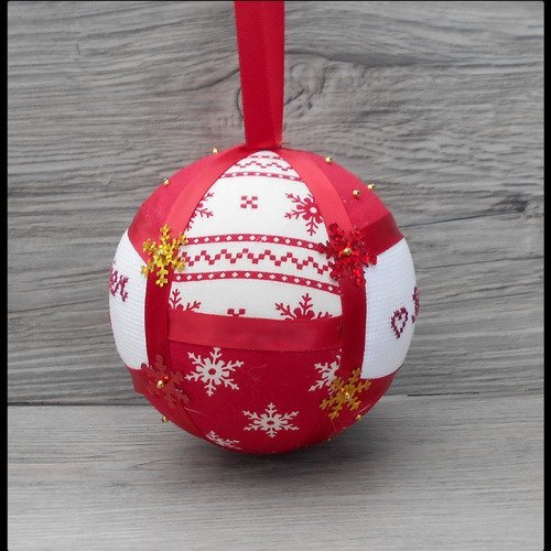 Boule De Noël Personnalisablepremier Noëltissu Patchwork Rougenoël Garçonpas Cherprénomcadeaucadeau Personnalisable