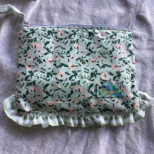 Pochette « froufrou »