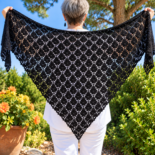 Châle noir au crochet – étole élégante pour soirée, cérémonie et événement – dentelle ajourée motif en relief