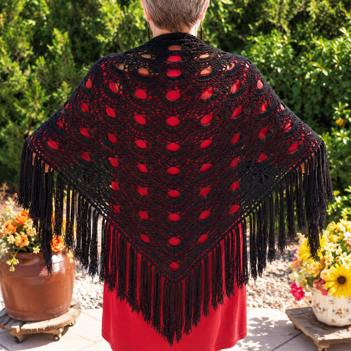 Châle noir en dentelle au crochet, étole élégante pour accompagner vos mariages, cérémonies, réceptions, cocktails et soir�
