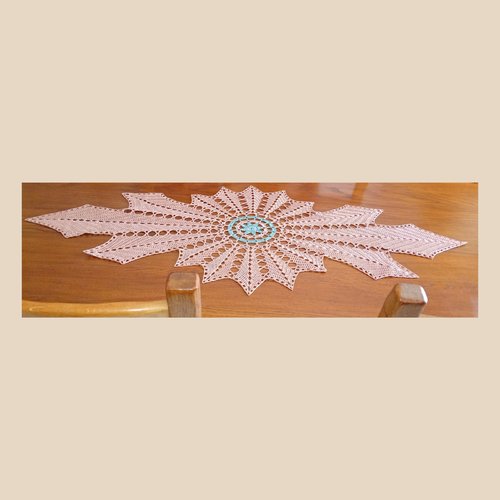 Centre de table au crochet – décoration élégante et contemporaine – pièce unique