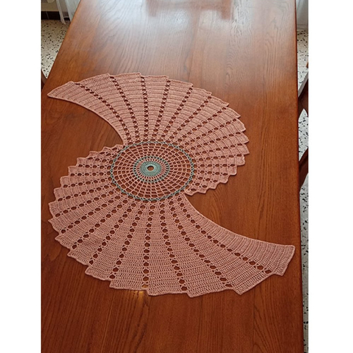Centre de table artisanal au crochet - style contemporain - pièce unique