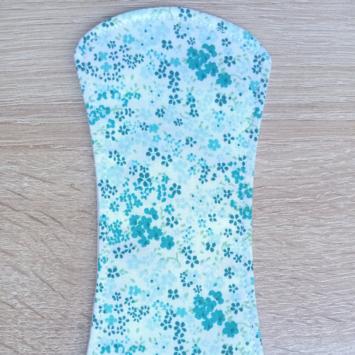 Protège-slip lavable sans ailette - liberty turquoise - fait main