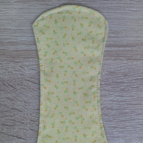 Protège-slip lavable sans ailette - liberty jaune - fait main