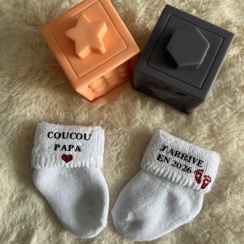 Annonce grossesse chaussette naissance