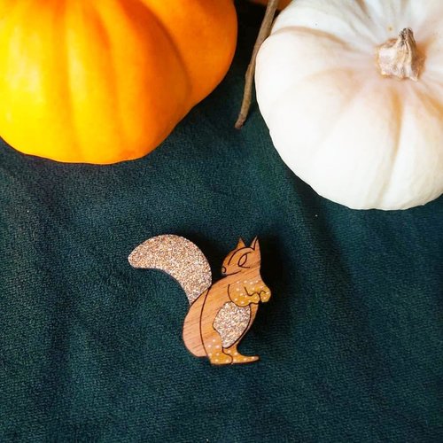 Broche écureuil