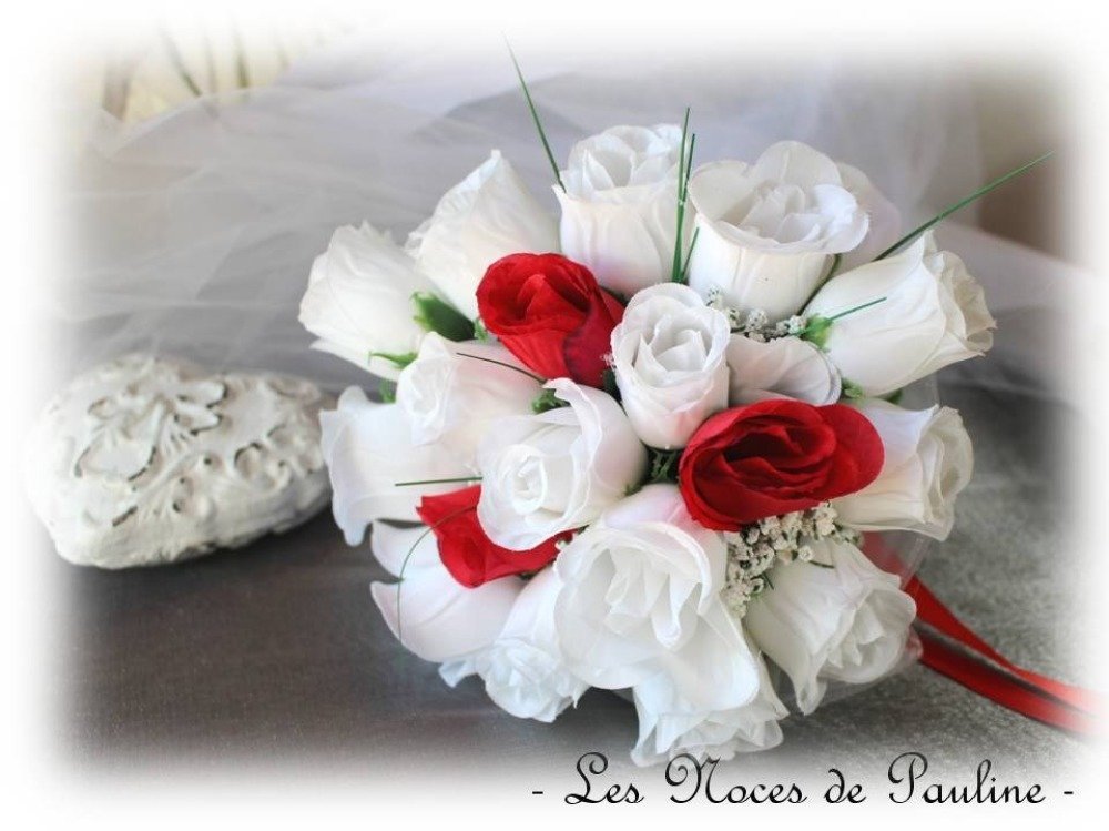 Bouquet de mariée blanc et rouge à roses eternel - Un grand marché