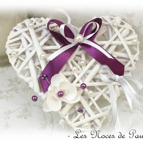 Porte alliances violet et ivoire orchidée coeur mariage, cadeau mariage