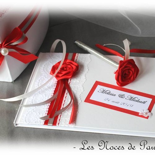 Livre d'or mariage rouge,gris  et blanc dentelle pm et son stylo, rose en satin