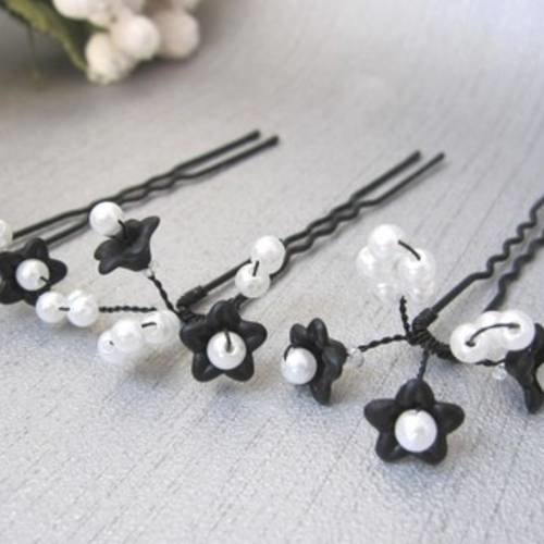 Epingles à cheveux noir et blanc à petites fleurs x3 v1a 