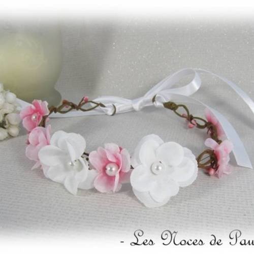 Couronne de fleurs mariage rose et blanc asymétrique c 