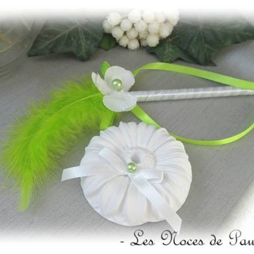 Porte stylo mariage vert et blanc orchidée et plume 