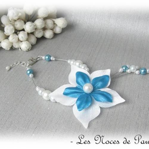 Bracelet mariage turquoise et blanc fleur de satin julia a 