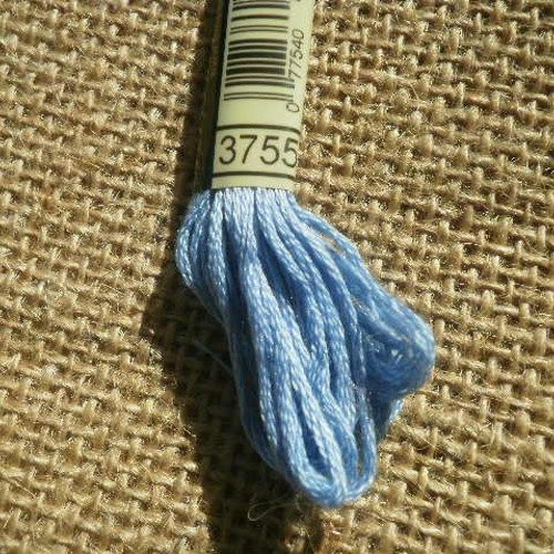 Echevette de fil mouliné  25 en coton  dmc ,  coloris 3755 bleu