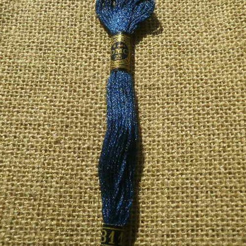 Echevette ancienne de fil mouliné  25 en coton  dmc ,  coloris 311 bleu