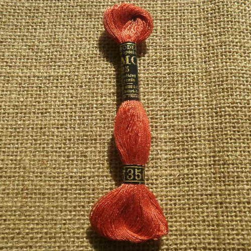 Echevette ancienne de fil à broder numéro 25  en coton  dmc ,  coloris 350 rouge orangé