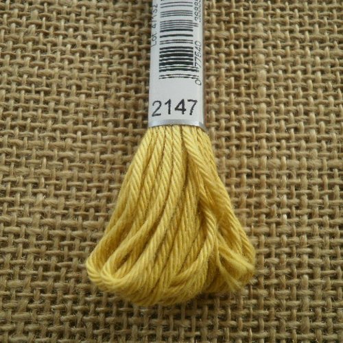 Echevette  de coton à canevas  retors dmc numéro 4  , coloris 2147 jaune moutarde 