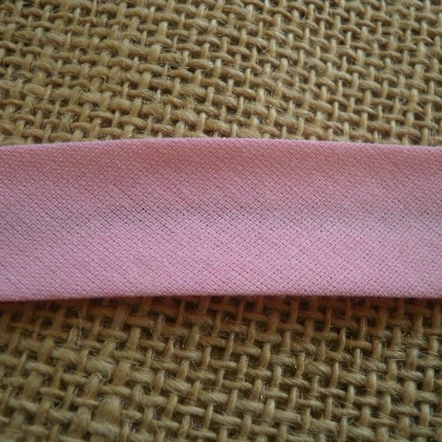Biais x 2 mètres en polycoton , coloris rose , largeur 2 cm