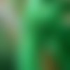 Ruban de satin x 2 mètres , largeur 15 mm , coloris  vert vif